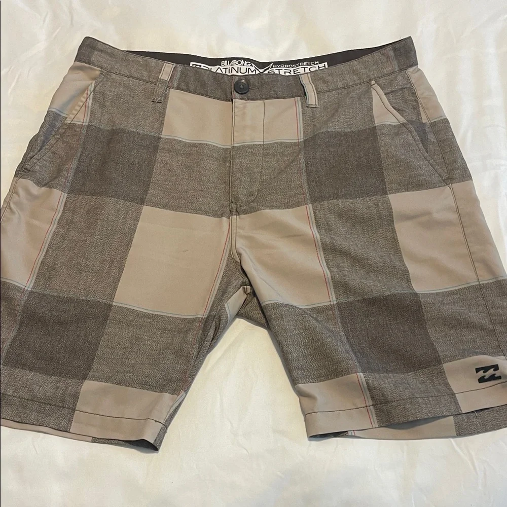 Billabong Men's Checkered Brown and Tan Shorts
